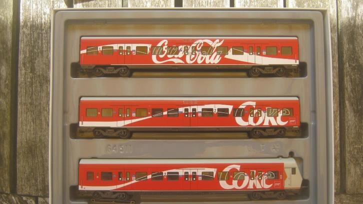 MÄRKLIN 4393: driedelige S-Bahnset met Coca Colareclame, Hobby en Vrije tijd, Modeltreinen | H0, Zo goed als nieuw, Wagon, Wisselstroom