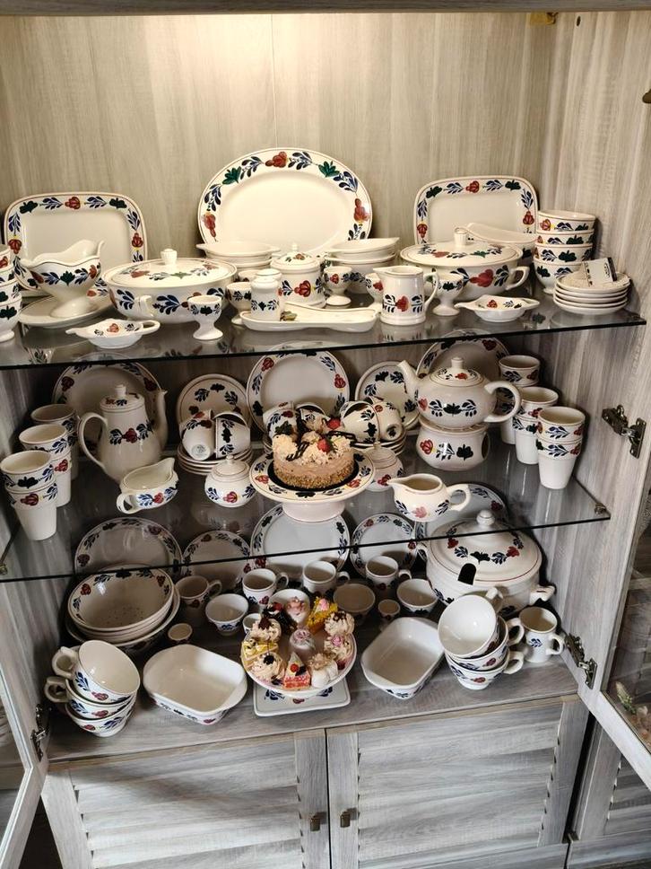 Complete, luxe Boerenbond collectie! Zeer goede staat!, Antiek en Kunst, Antiek | Servies compleet, Ophalen of Verzenden
