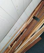 Restanten van oStuken hout, afvoer buisjes en plinten, Doe-het-zelf en Verbouw, Platen en Panelen, Overige materialen, Minder dan 20 mm