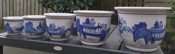 Set van 5 Aziatische Bloempotten – Uniek Design €59,00 beschikbaar voor biedingen