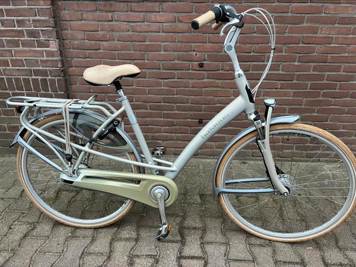 Te koop zeer nette batavus mambo damesfiets fiets, Fietsen en Brommers, Fietsen | Dames | Damesfietsen, Gebruikt, Batavus, Versnellingen