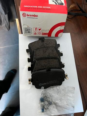 Brembo achter remblokken P85180 beschikbaar voor biedingen