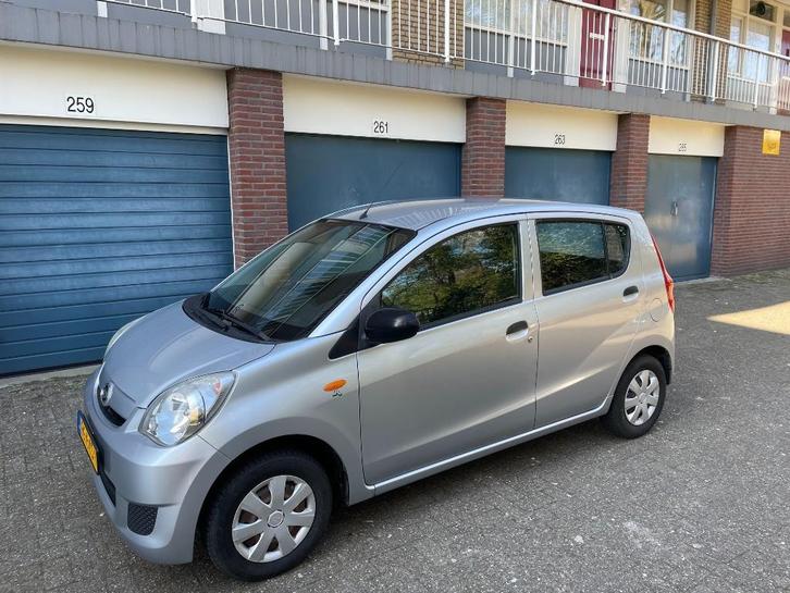 Daihatsu Cuore 1.0i 12V 5 Deurs incl. Nationale Autopas, Auto's, Daihatsu, Particulier, Cuore, ABS, Isofix, Benzine, Euro 4, A