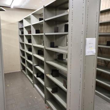 Magazijnstelling | metaal + hout | stellingkasten | stelling beschikbaar voor biedingen
