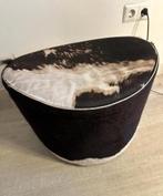 Ikea Stockholm poef voetenbankje koeienvacht, Ophalen of Verzenden, Zo goed als nieuw, Rechthoekig, 50 tot 75 cm