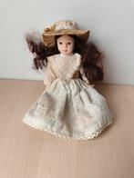 Klein poppetje, Verzamelen, Poppen, Ophalen of Verzenden, Zo goed als nieuw, Pop