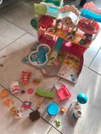 Piny Pon hotel met attributen - poppenhuis, Ophalen of Verzenden