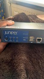 Juniper SRX 220 router, Ophalen of Verzenden, Gebruikt
