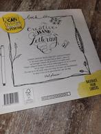 Handlettering Boek - Creatief!, Boeken, Ophalen of Verzenden, Zo goed als nieuw, Tekenen en Schilderen, Geschikt voor kinderen