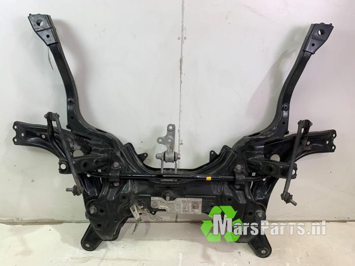 Subframe van een Toyota Yaris, Auto-onderdelen, Ophanging en Onderstel, Toyota, Gebruikt, 3 maanden garantie, Ophalen of Verzenden