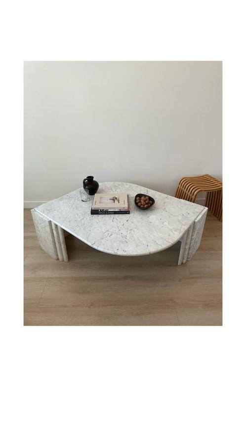 Grote oogvormige (druppel) marmeren salontafel, Huis en Inrichting, Tafels | Salontafels, Zo goed als nieuw, Minder dan 50 cm
