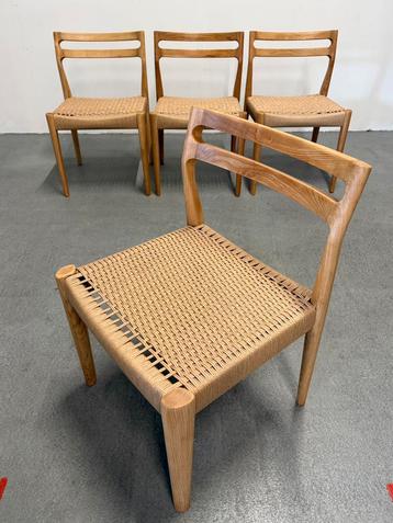 Eetkamerstoelen met nieuw papercord beschikbaar voor biedingen