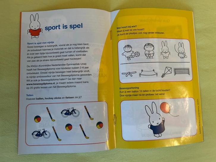 Nijntje - Sporten en Spelen met nijntje - DVD en Doeboekje, Cd's en Dvd's, Dvd's | Tekenfilms en Animatie, Nieuw in verpakking