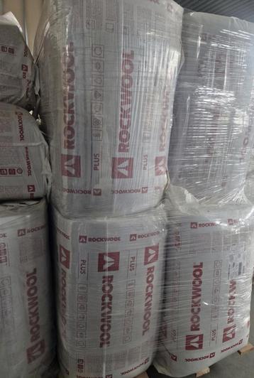 Rockwool 16 cm steenwol.  beschikbaar voor biedingen