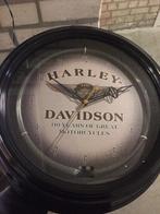 Harley-Davidson 110th Ann. Bar & Shield Red Neon Clock, Huis en Inrichting, Woonaccessoires | Klokken, Nieuw, Wandklok, Ophalen