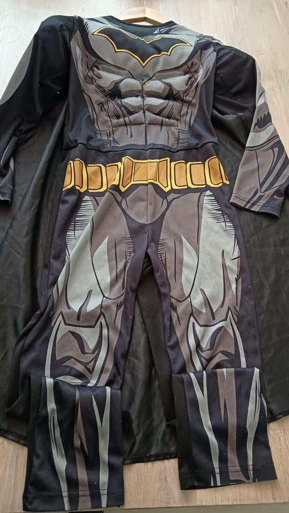 Batman verkleedpak mt 122/128, Kinderen en Baby's, Carnavalskleding en Verkleedspullen, Ophalen of Verzenden, Gebruikt, 122 t/m 128
