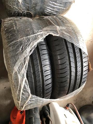 Plrijls Verlaagd 4 MICHELIN ENERGY SAVER Bandenn195/50 R15 beschikbaar voor biedingen