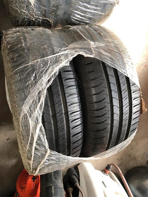 195/50 R15 T82 4 MICHELIN ENERGY SAVER Bandenn195/50 R15, Auto-onderdelen, Banden en Velgen, Band(en), Zomerbanden, 15 inch, 195 mm