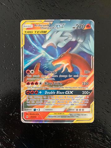 Reshiram& Charizard (GX, tag team, holofoil) beschikbaar voor biedingen