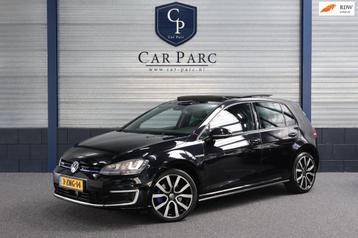 Volkswagen Golf 1.4 TSI GTE PLUG-IN HYBRIDE/LED/PANO/S.VERWA beschikbaar voor biedingen