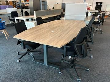 Aanland tafel 280x140cm zit sta met 6 stoelen compleet! beschikbaar voor biedingen