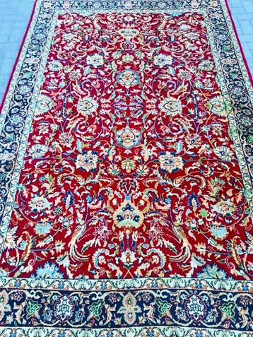 Mooi Perzische tapijt (Isfahan) 300 x 200 cm-Handgeknoopt beschikbaar voor biedingen