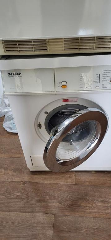 Miele Wasmachine - Novotronic W843 beschikbaar voor biedingen