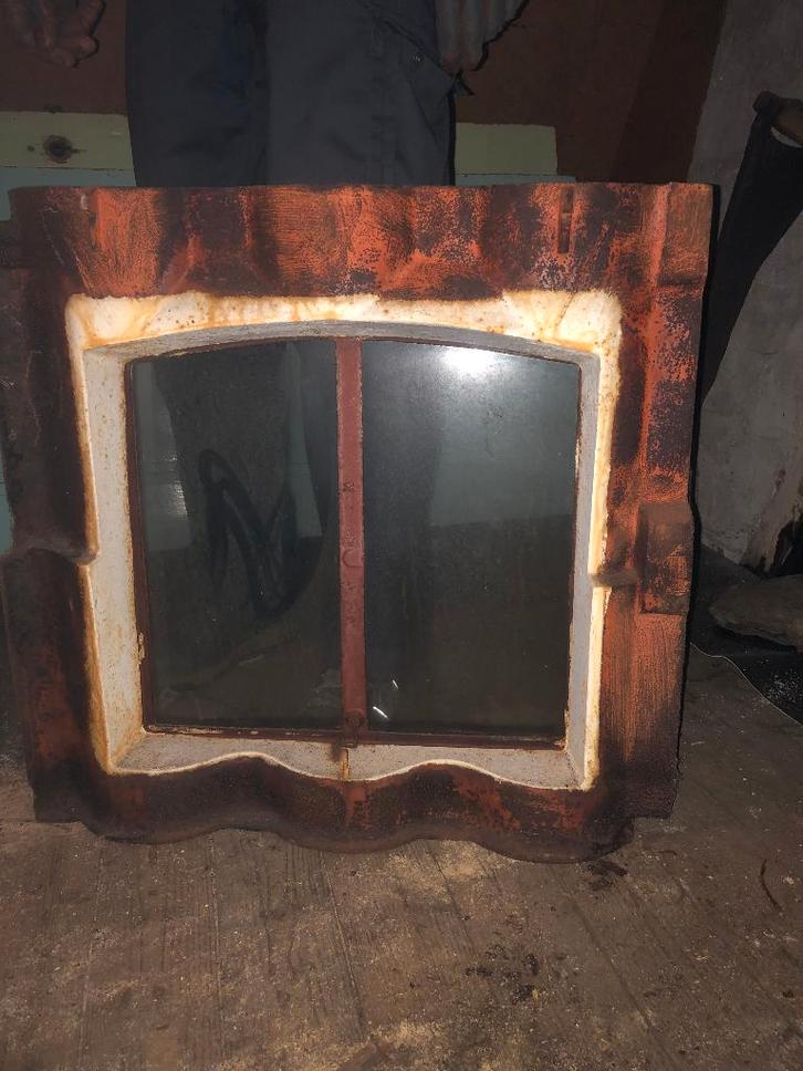 oud dakraam - leuk decoratief in tuin, Tuin en Terras, Tuinwanddecoratie, Gebruikt, Ophalen