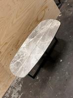 Prachtige marmeren deens ovale salontafel, Ophalen, Zo goed als nieuw