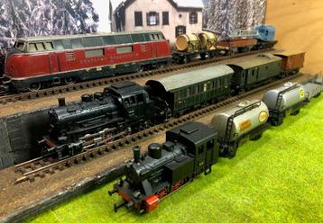 Märklin 3 loc's 10 wagons en rijtuigen +  gratis m-rails   beschikbaar voor biedingen