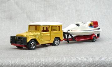 Majorette France Toyota land cruiser fj40 speedboot op ahw. beschikbaar voor biedingen