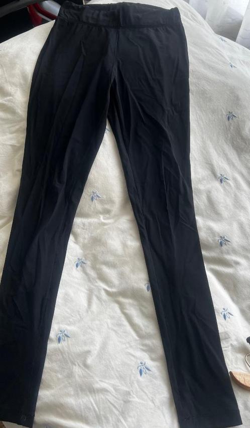 Moscow travel stof zwarte  legging nieuw maat S, Kleding | Dames, Broeken en Pantalons, Nieuw, Maat 36 (S), Zwart, Lang, Ophalen of Verzenden