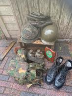 Diverse legerspullen in 1 koop, Verzamelen, Militaria | Algemeen, Verzenden, Landmacht, Nederland, Helm of Baret