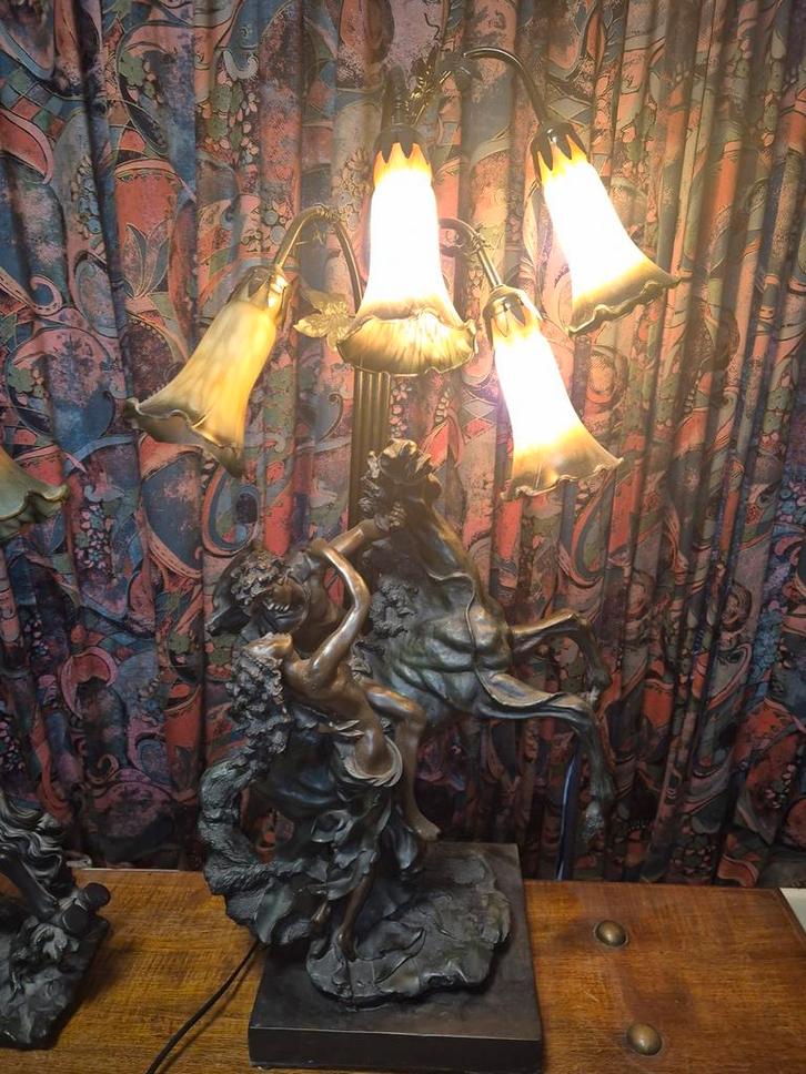 Antieke Art Nouveau Lamp met Glazen Kelken, Huis en Inrichting, Lampen | Vloerlampen, Gebruikt, 150 tot 200 cm, Glas, Metaal, Ophalen