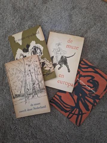 De muze - boekjes 1956, 1961, 1963 en 1964. beschikbaar voor biedingen