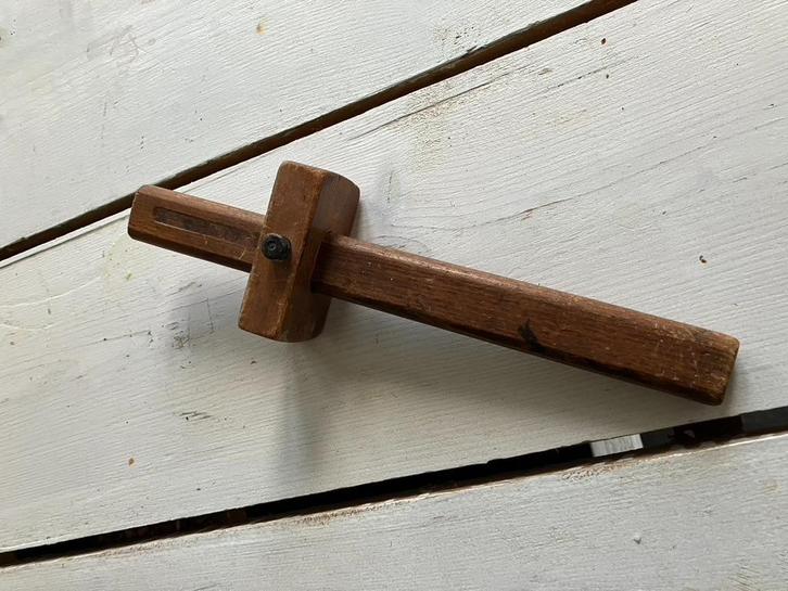 Nooitgedagt enkel kruishout. Lengte 30 cm., Antiek en Kunst, Antiek | Gereedschap en Instrumenten, Ophalen of Verzenden