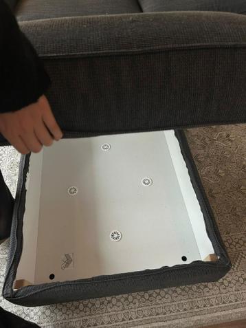 Kivik tweezitsbank + hocker / poef - afbeelding 3