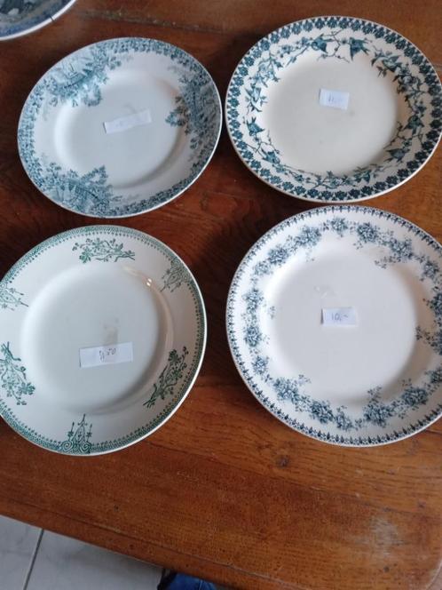 2 verschillende antieke FRANSE borden set 2, Antiek en Kunst, Antiek | Servies los, Ophalen of Verzenden