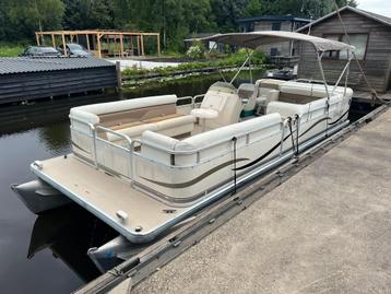 Pontonboot 90 pk Bimini partyboot Yamaha  beschikbaar voor biedingen