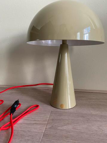 Hubsch Mush tafellamp, als nieuw beschikbaar voor biedingen