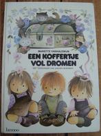 Een koffertje vol dromen - Mariette Vanhalewijn & Jaklien hc, Fictie algemeen, Mariette Vanhalewijn & Jaklien Moerman, Ophalen of Verzenden