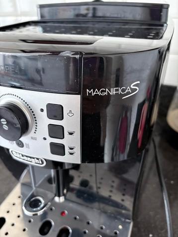 DeLonghi Magnifica S Koffiemachine beschikbaar voor biedingen