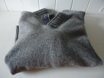 Steppin' Out schipperstrui V-hals 100% wol, grijs past als M beschikbaar voor biedingen