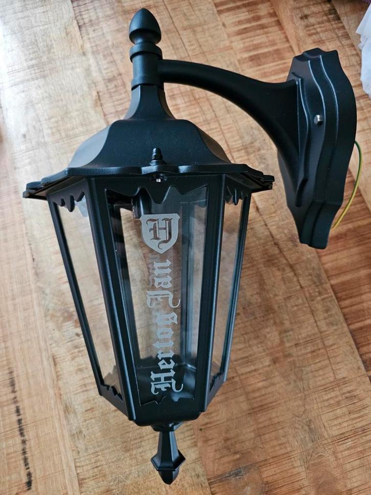 Zeldzame Hertog Jan Buitenlantaarn, Tuin en Terras, Buitenverlichting, Nieuw, Wandlamp, IJzer, Minder dan 50 watt, Netvoeding