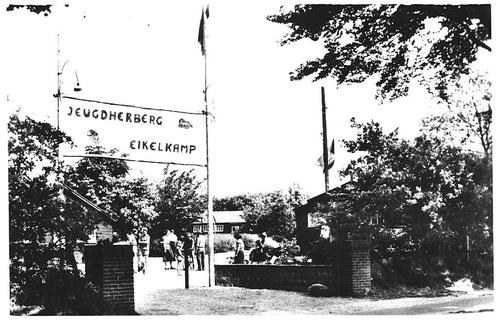 963357	Elst	Jeugdherberg	Eikelkamp Utr	Nette oude kaart onbe, Verzamelen, Ansichtkaarten | Nederland, Ongelopen, Utrecht, Ophalen of Verzenden