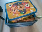 Paw patrol doos, kampeer slaapzak, knuffel, dvd, pen, Ophalen of Verzenden, Zo goed als nieuw