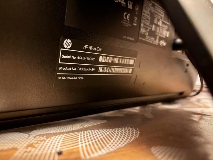 HP All-in-One PC - Goed Onderhouden, Computers en Software, Desktop Pc's, Gebruikt, 2 tot 3 Ghz, SSD, 4 GB, Met monitor, Ophalen