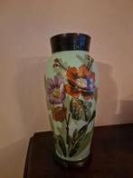 Oude vaas / opaline glas, Antiek en Kunst, Ophalen of Verzenden