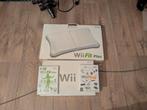 Wii inclusief balance board en spell, Spelcomputers en Games, Spelcomputers | Nintendo Consoles | Accessoires, Ophalen of Verzenden