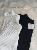 2 tank tops zwart en wit, Kleding | Dames, Ophalen of Verzenden, Zo goed als nieuw, Zwart, Korte mouw